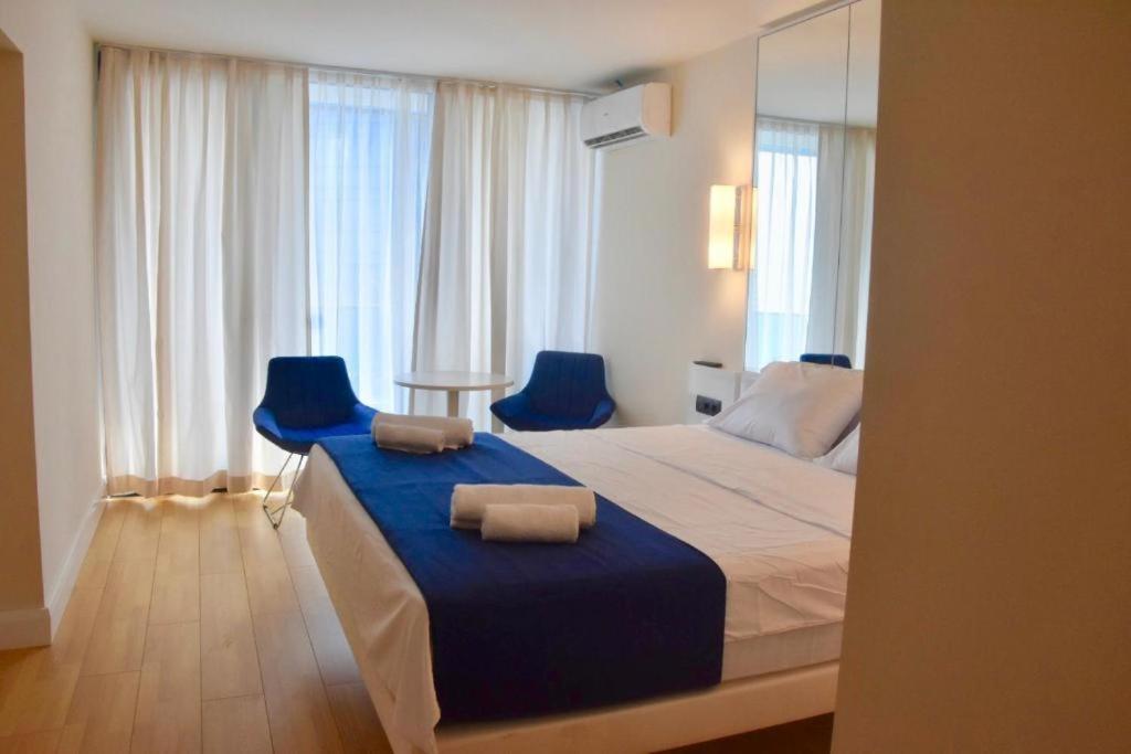 Luxury Studio With Ocean View Batumi Exteriör bild
