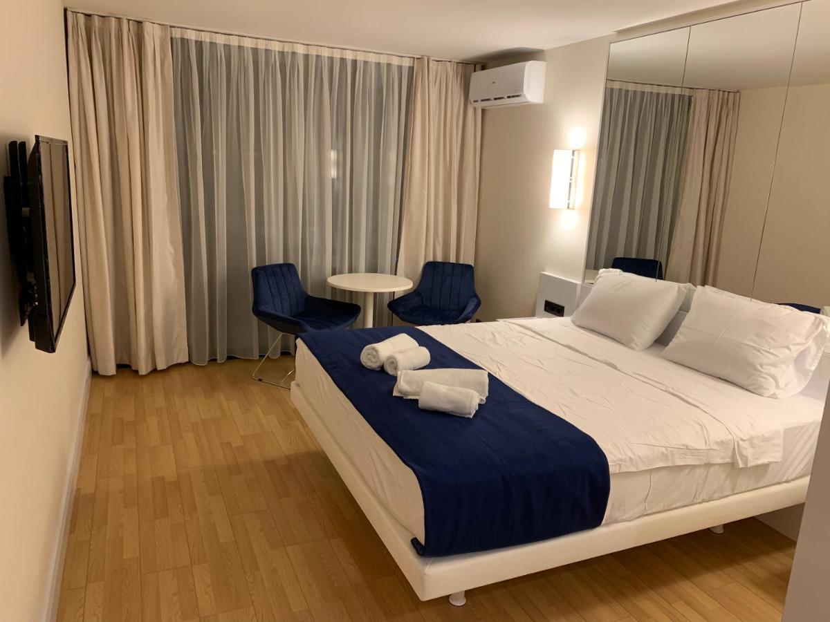 Luxury Studio With Ocean View Batumi Exteriör bild