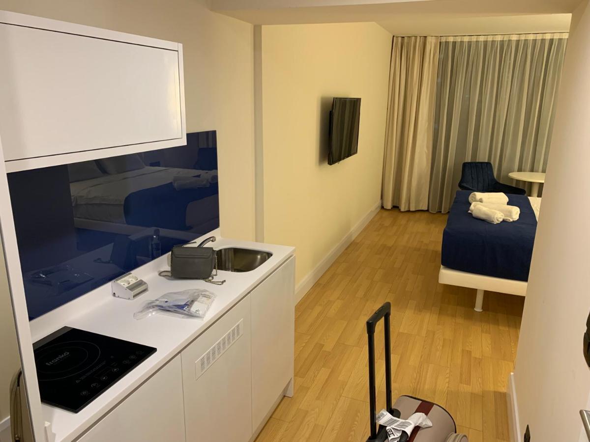Luxury Studio With Ocean View Batumi Exteriör bild