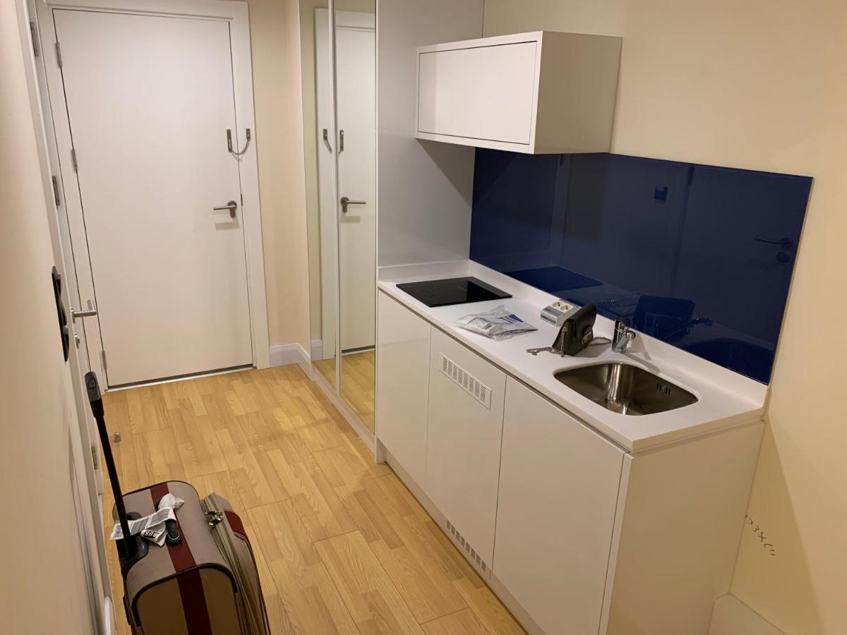 Luxury Studio With Ocean View Batumi Exteriör bild
