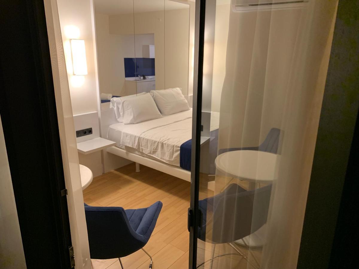 Luxury Studio With Ocean View Batumi Exteriör bild