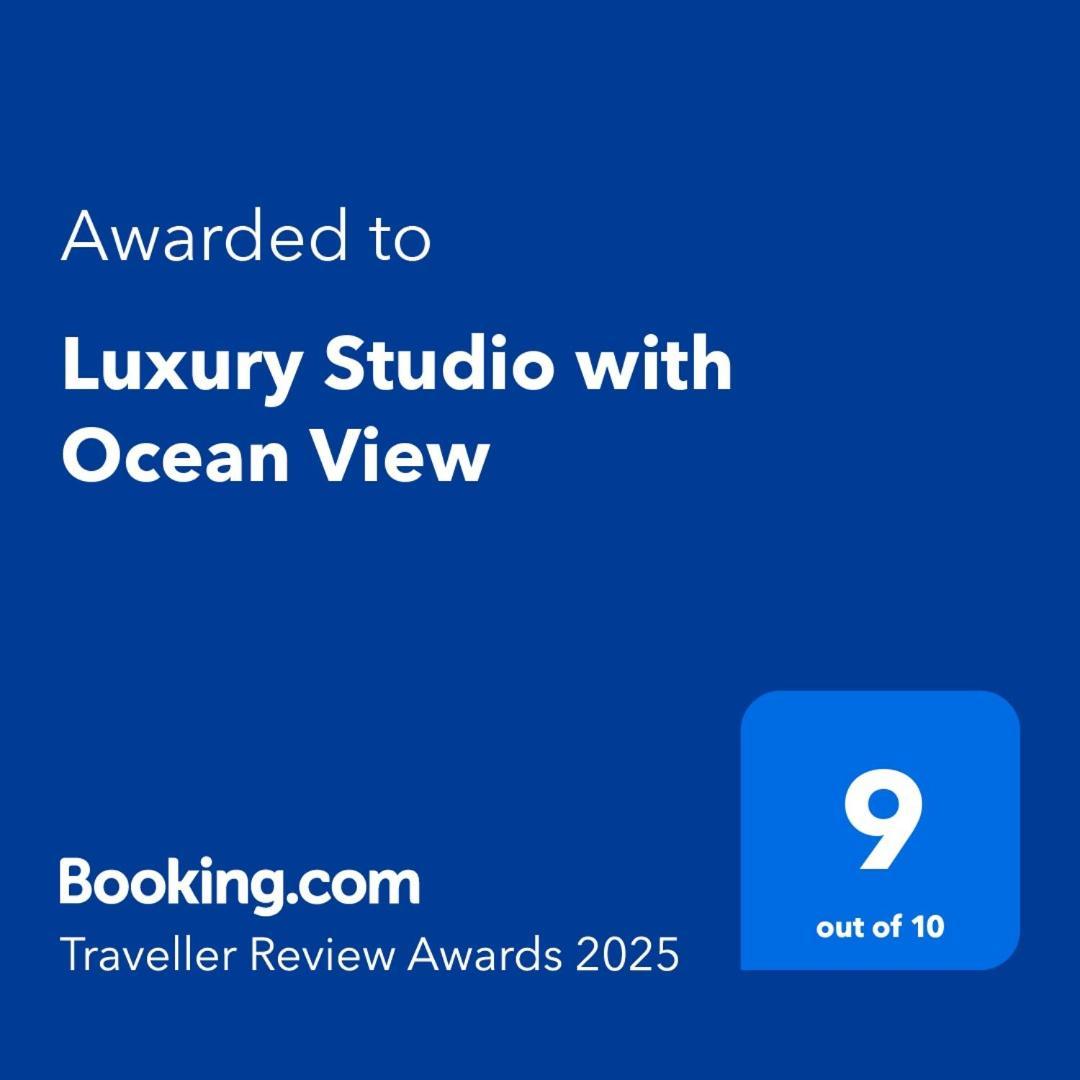 Luxury Studio With Ocean View Batumi Exteriör bild
